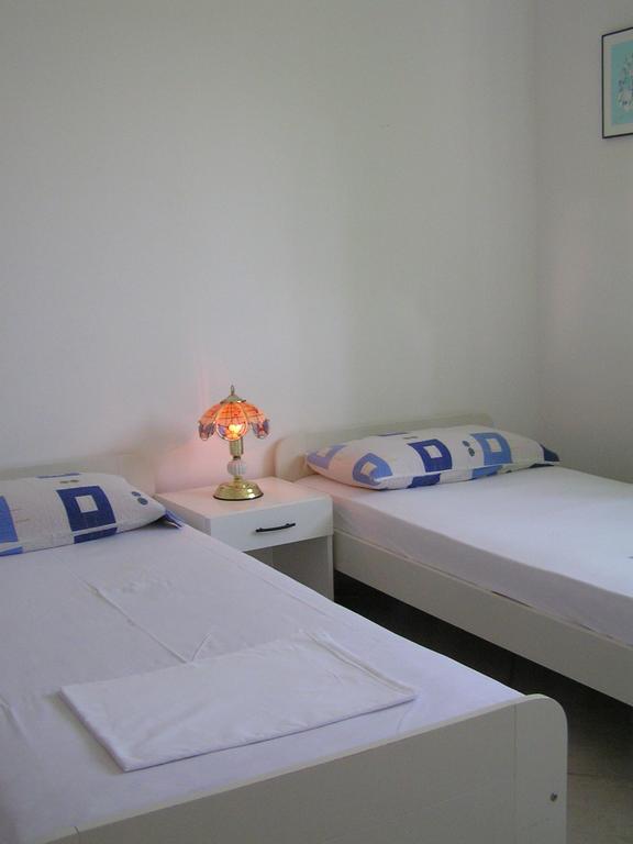 Apartments Sugar Mandre Quarto foto